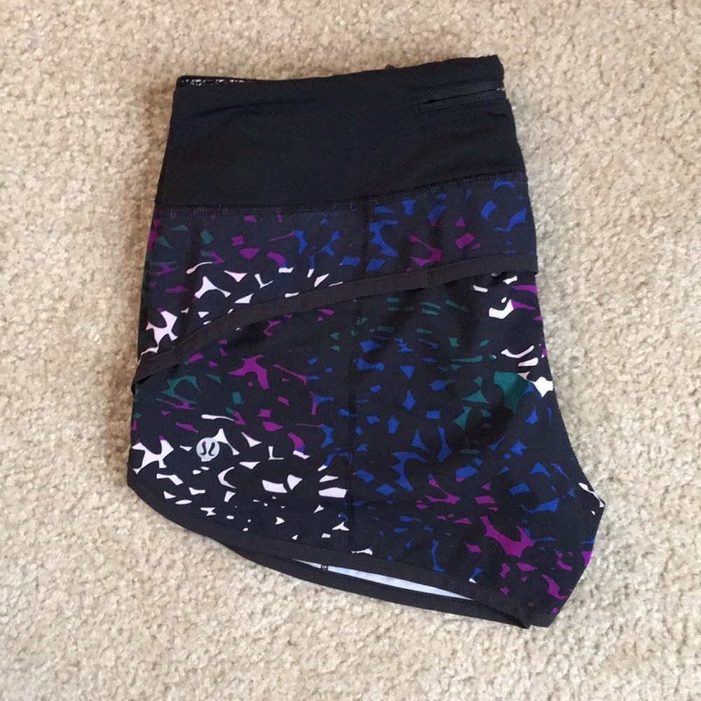 Lululemon speed shorts 2.5”